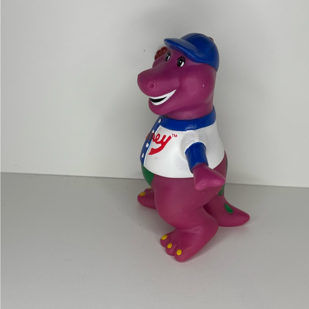 Vintage Barney 1993 "Fun Time Baseball Barney" figure - Picture 3 of 7